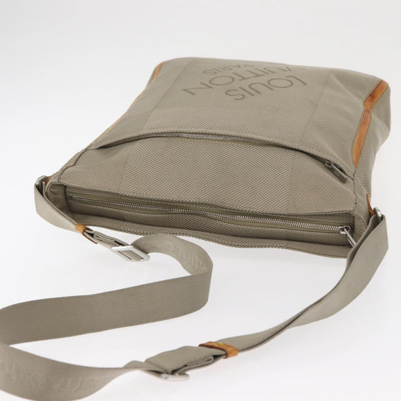 LOUIS VUITTON Damier Geant Compignon Messenger Bag Gray M93046 LV Auth bs31309