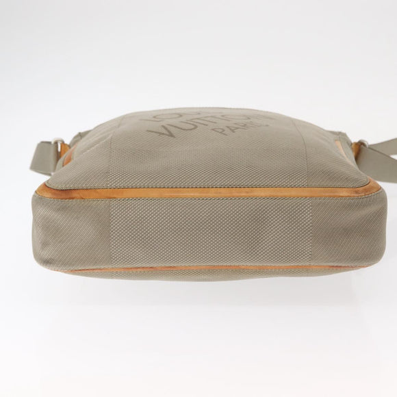 LOUIS VUITTON Damier Geant Compignon Messenger Bag Gray M93046 LV Auth bs31309
