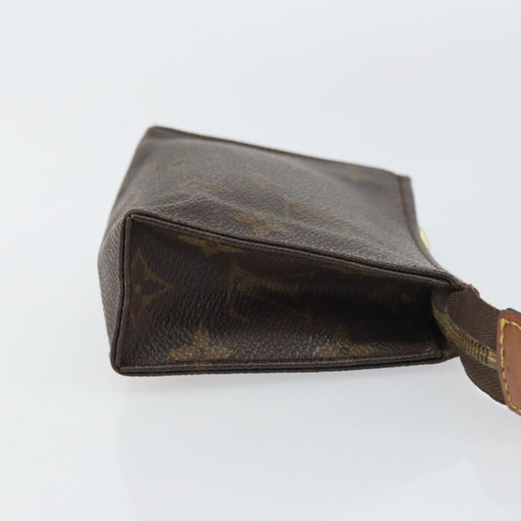 LOUIS VUITTON Monogram Poche Toilette 15 Pouch M47546 LV Auth bs31317