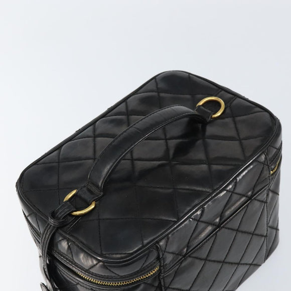 CHANEL Matelasse Vanity Pouch Enamel Black Gold CC Auth bs31398