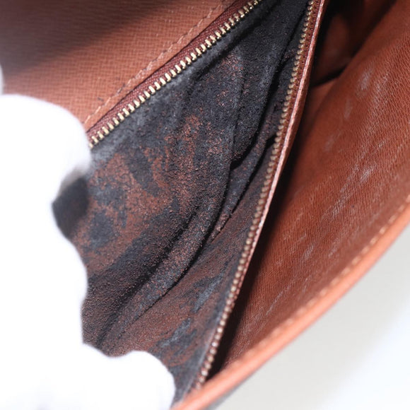 LOUIS VUITTON Monogram Bordeaux 27 Shoulder Bag M51797 LV Auth bs31546