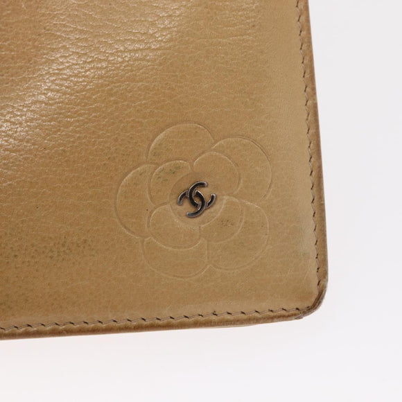 CHANEL Camelia Wallet Leather Beige CC Auth bs31581