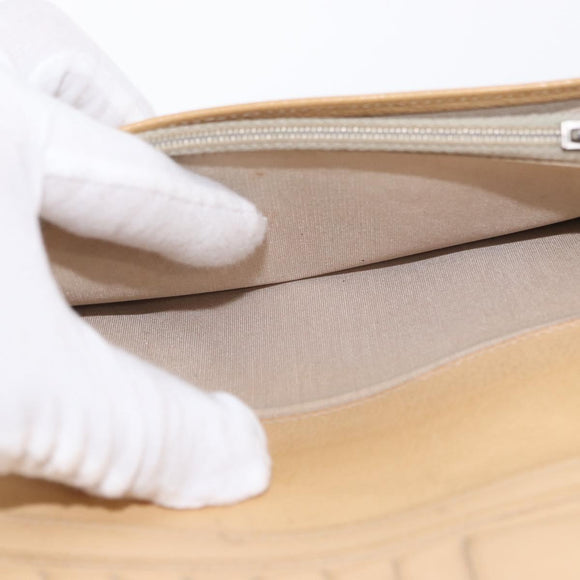 CHANEL Camelia Wallet Leather Beige CC Auth bs31581