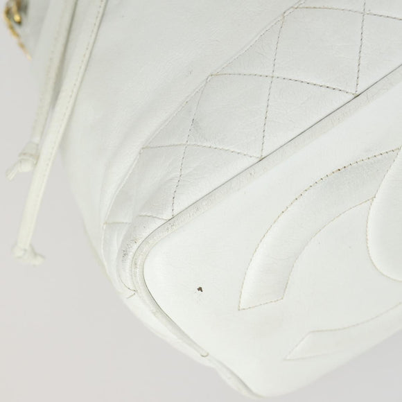 CHANEL Chain Shoulder Bag Leather White Gold CC Auth bs31633