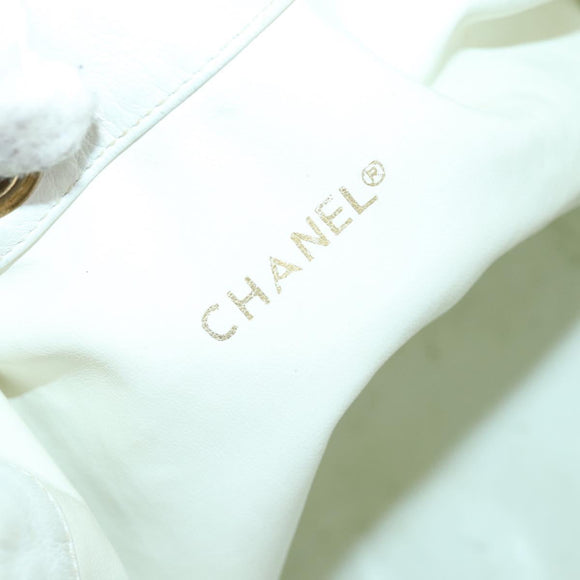 CHANEL Chain Shoulder Bag Leather White Gold CC Auth bs31633