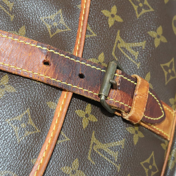 LOUIS VUITTON Monogram Saumur 35 Shoulder Bag M42254 LV Auth bs31663