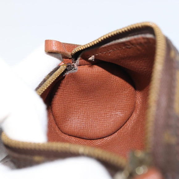 LOUIS VUITTON Monogram Papillon Täschchen LV Auth bs31776