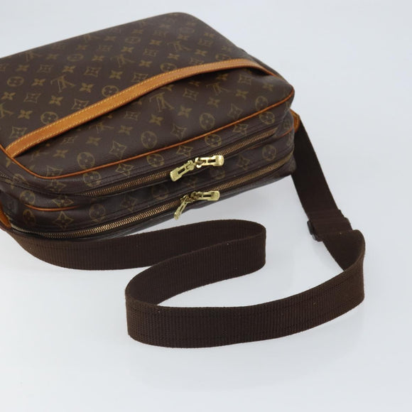 LOUIS VUITTON Monogram Reporter GM Shoulder Bag M45252 LV Auth bs31781