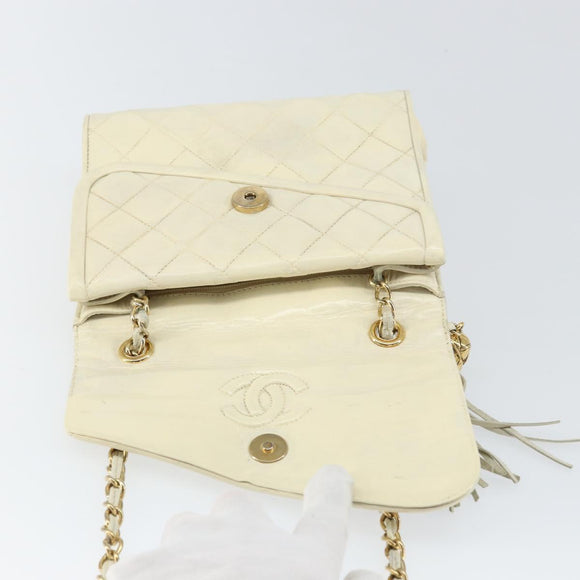 CHANEL Matelasse Chain Shoulder Bag Lamb Skin White Gold CC Auth bs31806
