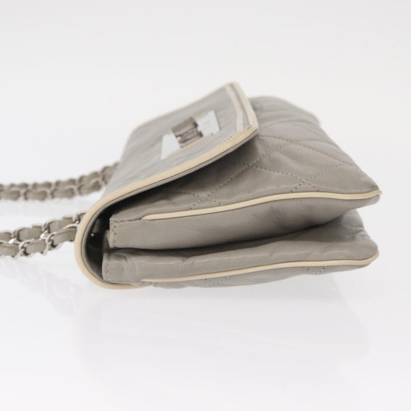 CHANEL Lammleder Kette Umhängetasche Grau Silber CC Auth bs32040