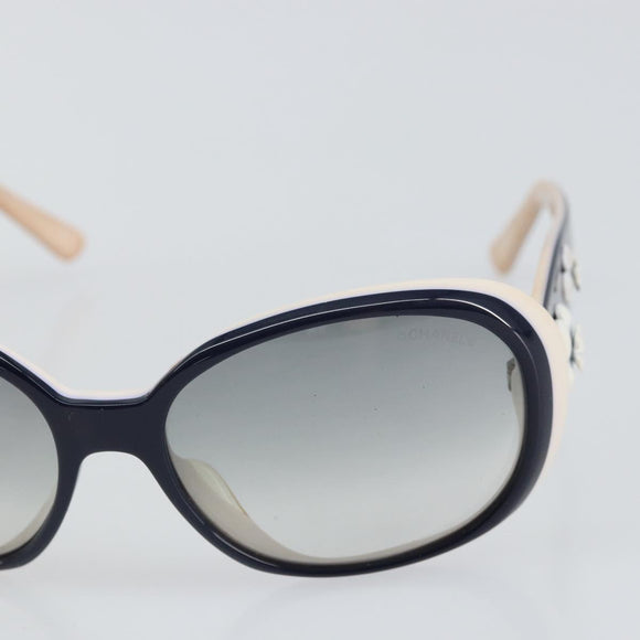 CHANEL Sunglasses plastic White CC Auth bs32159