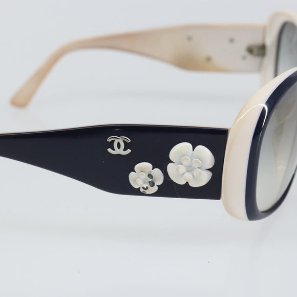 CHANEL Sunglasses plastic White CC Auth bs32159