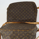 LOUIS VUITTON Monogram Saumur 35 Umhängetasche M42254 LV Auth bs32301-19