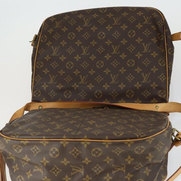 LOUIS VUITTON Monogram Saumur 35 Umhängetasche M42254 LV Auth bs32301