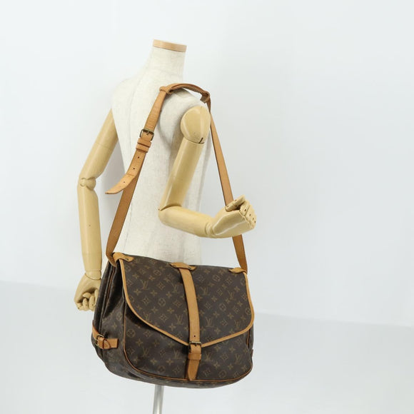 LOUIS VUITTON Monogram Saumur 35 Umhängetasche M42254 LV Auth bs32301