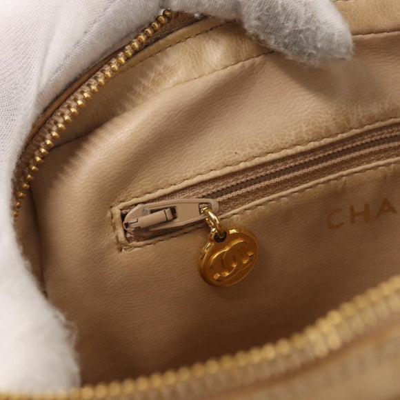 CHANEL Matelassé Bauchtasche Canvas Beige Gold CC Auth bs32356