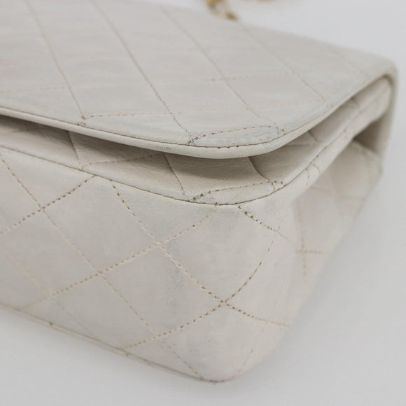 CHANEL Chain Matelasse Shoulder Bag Lamb Skin White Gold CC Auth bs32363