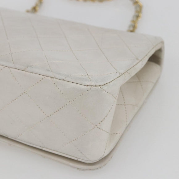 CHANEL Chain Matelasse Shoulder Bag Lamb Skin White Gold CC Auth bs32363