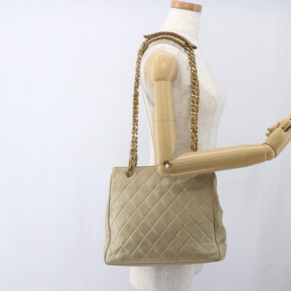 CHANEL Chain Matelasse Tote Bag Lamb Skin Beige Gold CC Auth bs32364