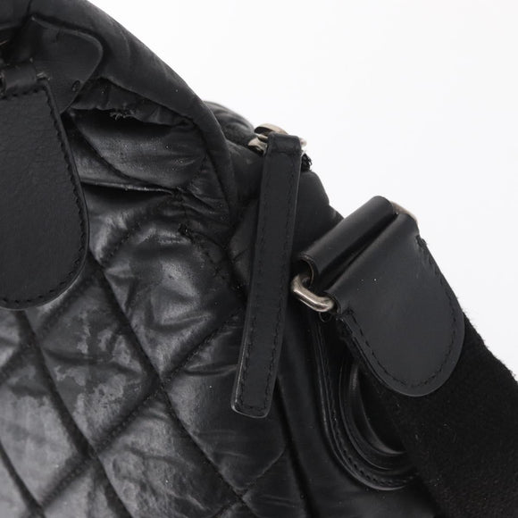 CHANEL Matelasse Schoudertas Nylon Zwart Zilver CC Auth bs32463