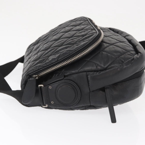 CHANEL Matelasse Schoudertas Nylon Zwart Zilver CC Auth bs32463