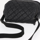 CHANEL Matelasse Schoudertas Nylon Zwart Zilver CC Auth bs32463-6