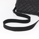 CHANEL Matelasse Schoudertas Nylon Zwart Zilver CC Auth bs32463-7