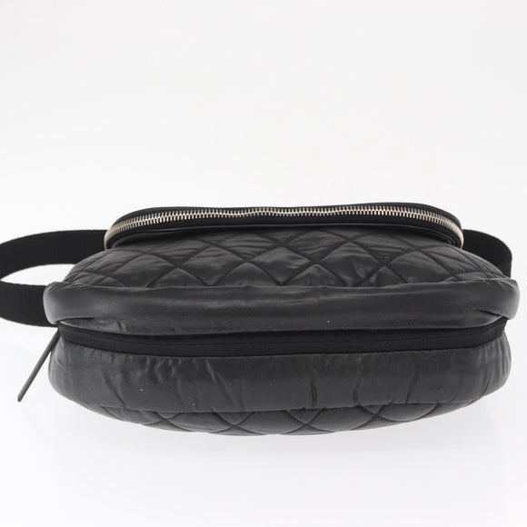 CHANEL Matelasse Schoudertas Nylon Zwart Zilver CC Auth bs32463