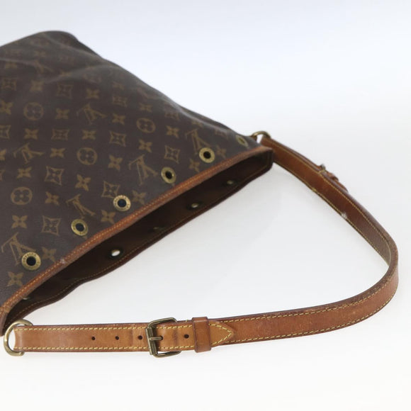 LOUIS VUITTON Monogram Petit Noe Shoulder Bag M42226 LV Auth bs32528