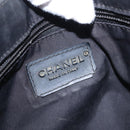 CHANEL Umhängetasche Nylon Schwarz CC Auth bs32635-19