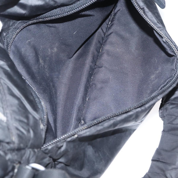 CHANEL Umhängetasche Nylon Schwarz CC Auth bs32635