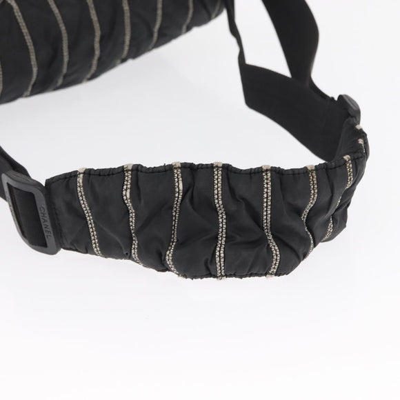 CHANEL Umhängetasche Nylon Schwarz CC Auth bs32635