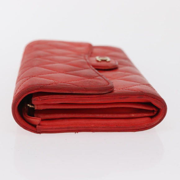 CHANEL Matelasse Long Wallet Lamb Skin Red CC Auth bs32679