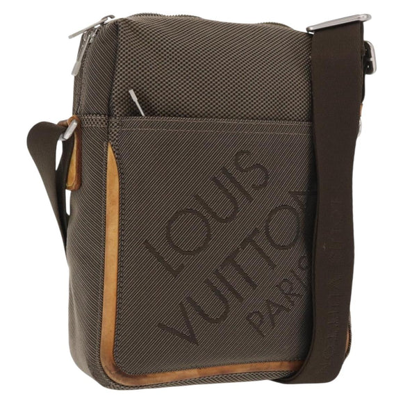 LOUIS VUITTON Damier Geant Sitadan Shoulder Bag Beige Sabre M93041 Auth bs32755