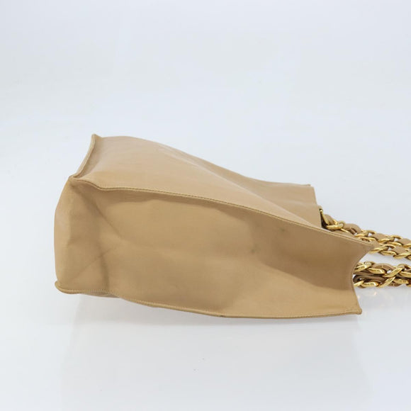 CHANEL Tote Bag Leather Beige Gold CC Auth bs32770