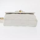 CHANEL Gürteltasche Lammleder Gold Weiß CC Auth bs33133-5