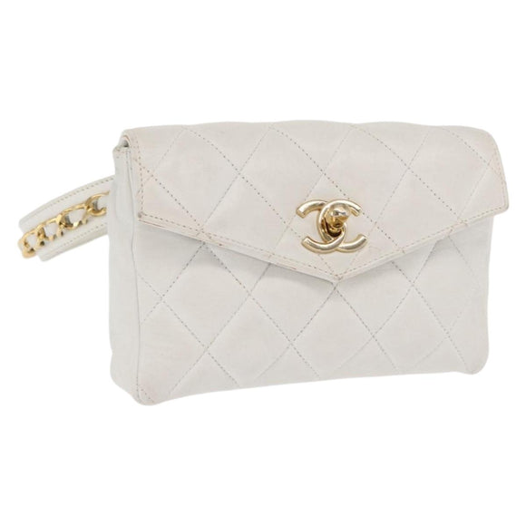 CHANEL Gürteltasche Lammleder Gold Weiß CC Auth bs33133