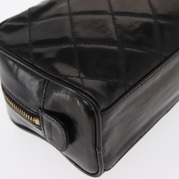CHANEL Clutch Bag Patent leather Gold Black CC Auth bs33144