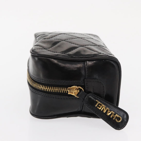 CHANEL Clutch Bag Patent leather Gold Black CC Auth bs33144