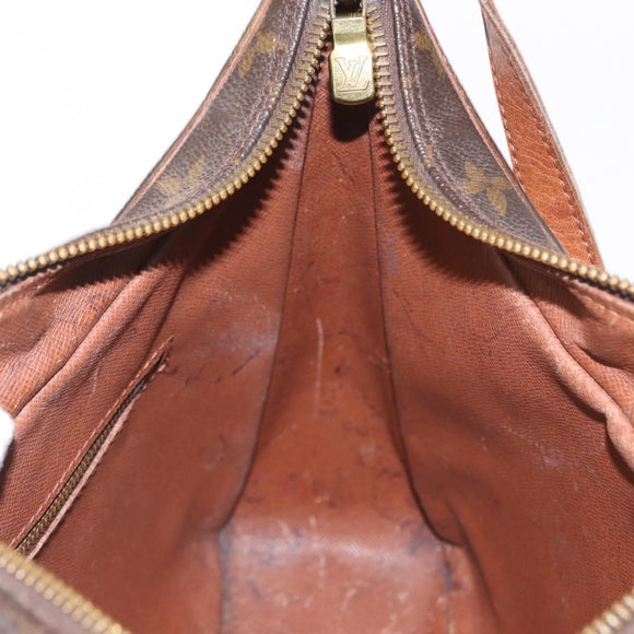 LOUIS VUITTON Monogram Boulogne 30 Shoulder Bag M51265 LV Auth bs33200