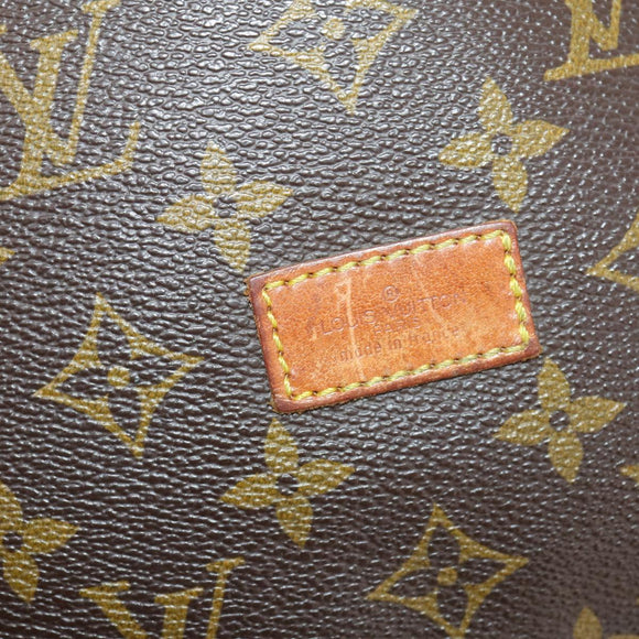 LOUIS VUITTON Monogram Saumur 30 Shoulder Bag M42256 LV Auth bs33212
