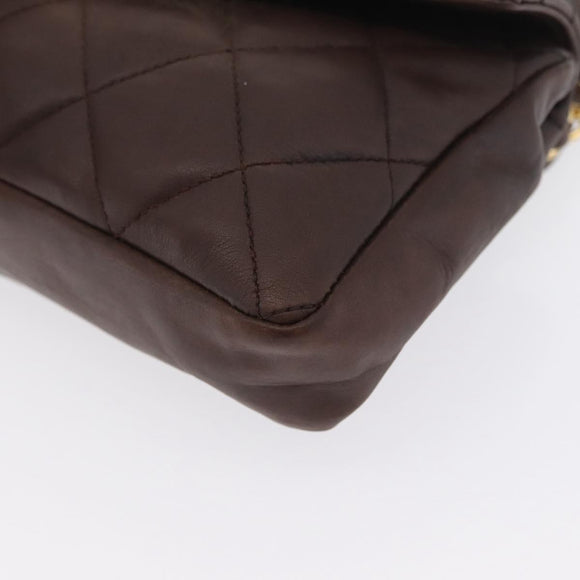 CHANEL Matelasse Waist bag Lamb Skin Brown Gold CC Auth bs33252