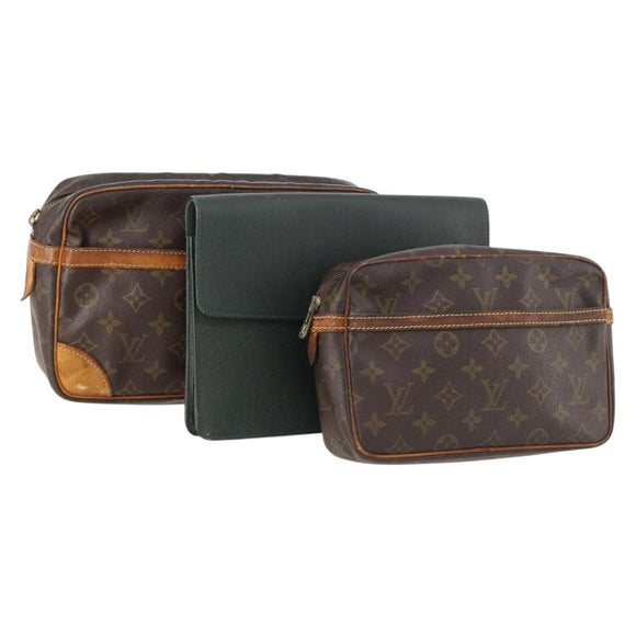 LOUIS VUITTON Monogram Taiga Clutch Bag 3 Set Grizzly LV Auth bs33543