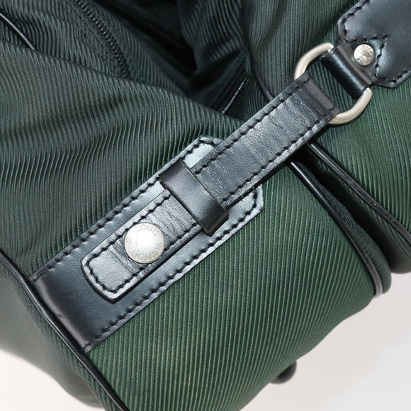 LOUIS VUITTON Taiga Portable Cinque Cintre Kledinghoes M30704 LV Auth bs33544