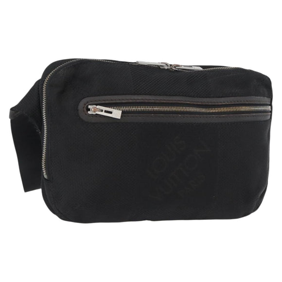 LOUIS VUITTON Damier Geant Arche Body Bag Noir M93021 LV Auth bs33638
