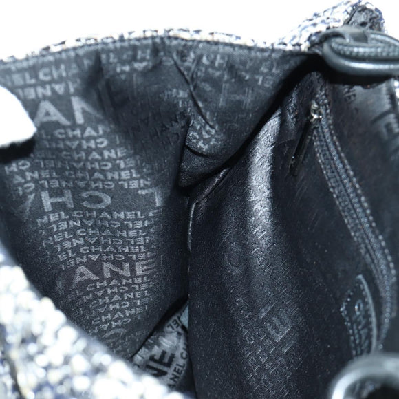CHANEL Chain Shoulder Bag tweed White Black CC Auth bs33641V