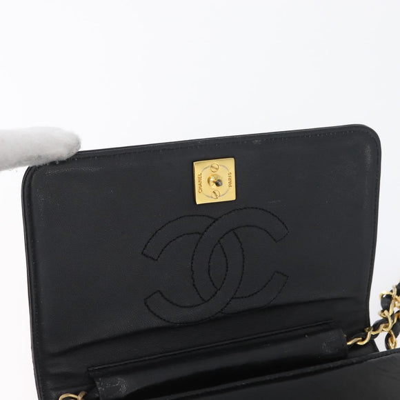 CHANEL Chain Shoulder Bag Patent leather Black Gold CC Auth bs33647