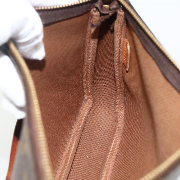 LOUIS VUITTON Monogram Pochette Accessoires Tasche M51980 LV Auth bs33751