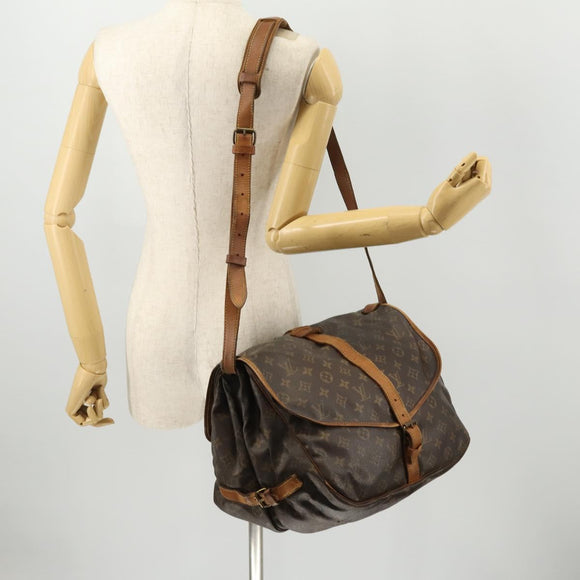 LOUIS VUITTON Monogram Saumur 35 Shoulder Bag M42254 LV Auth bs33791