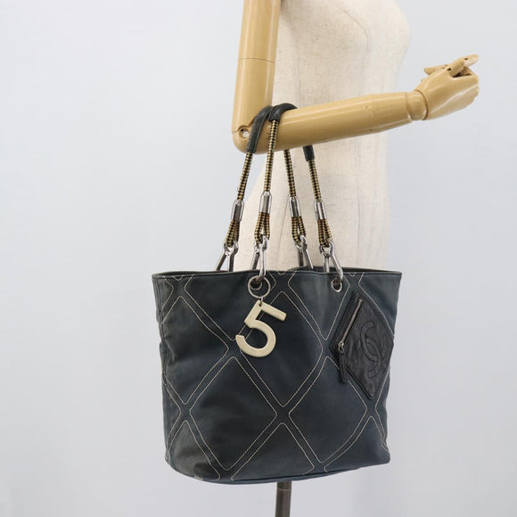 CHANEL Tote Bag Canvas Navy Silver CC Auth bs33826